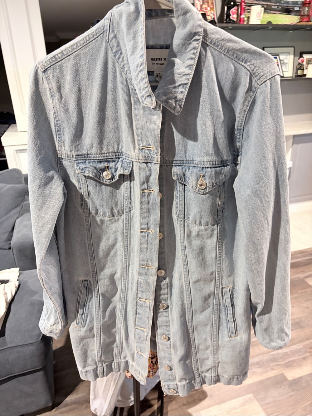 Forever 21 Light Wash Denim Jacket in Pale Blue